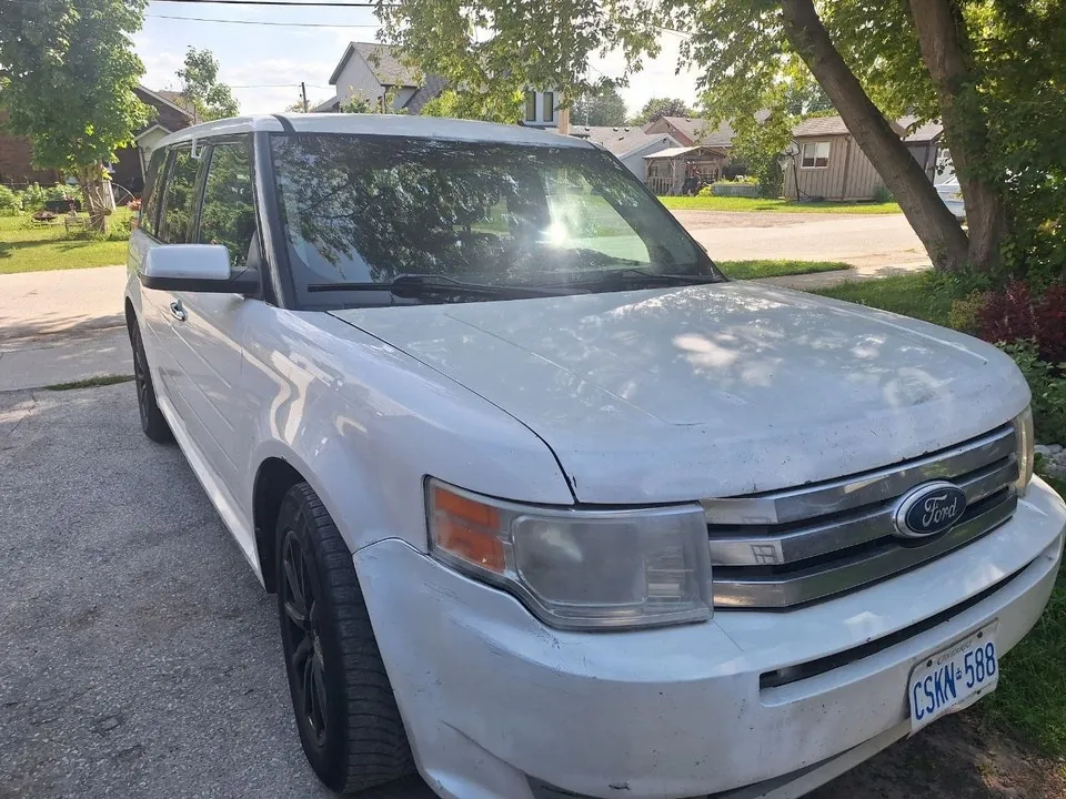 Ford Flex 2011 photo 3