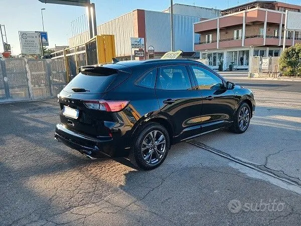 Ford Kuga 2022 photo 4