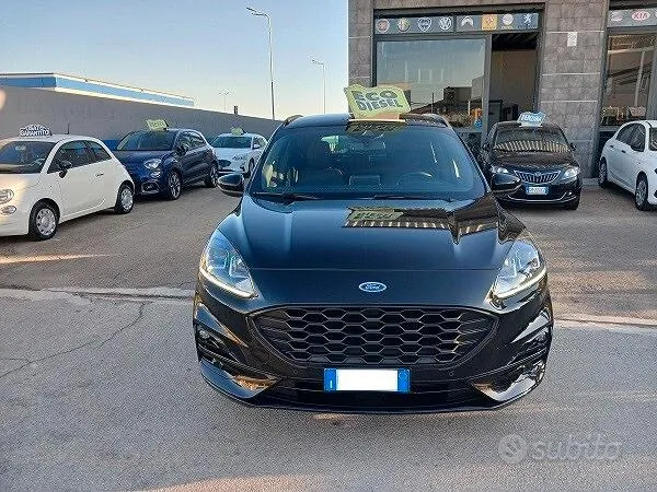 Ford Kuga 2022 photo 3