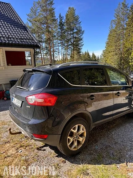 Ford Kuga 2010 photo 5