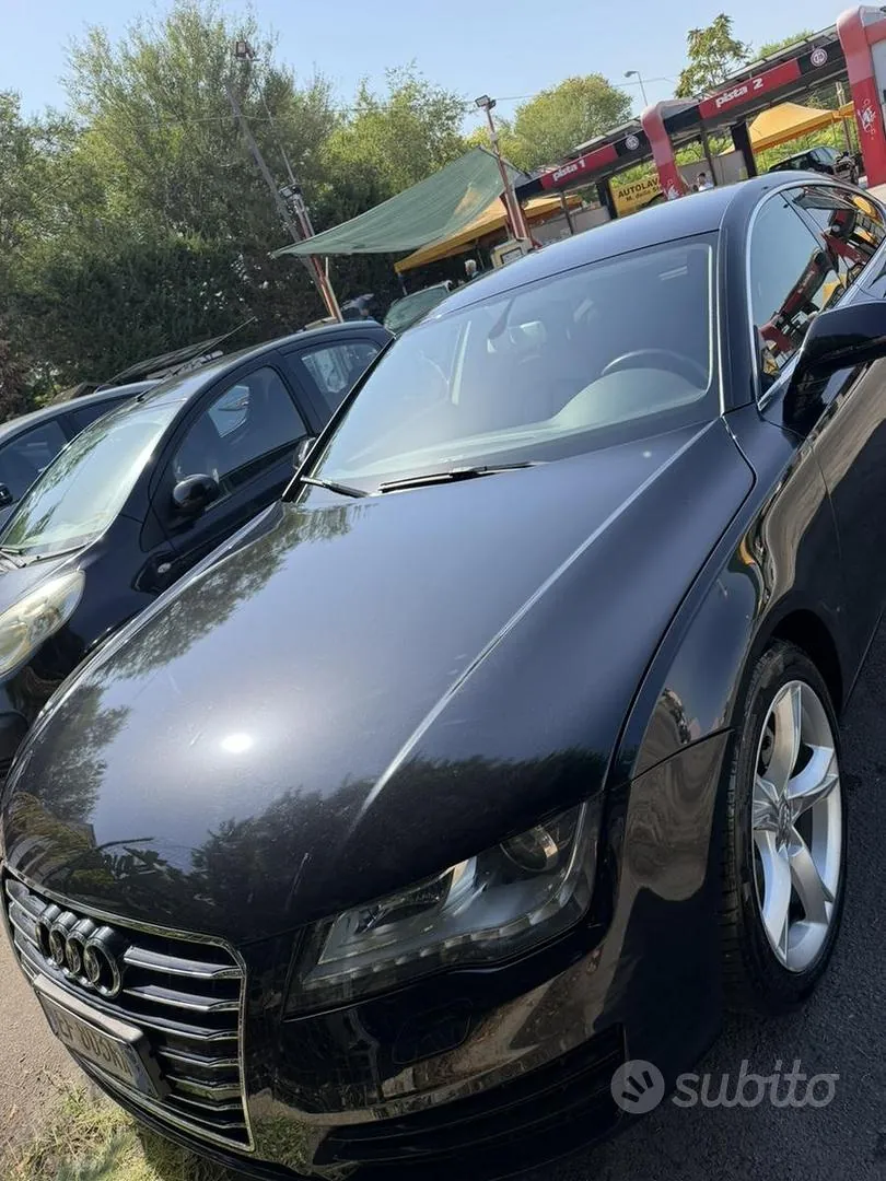 Audi A7 2011 photo 3
