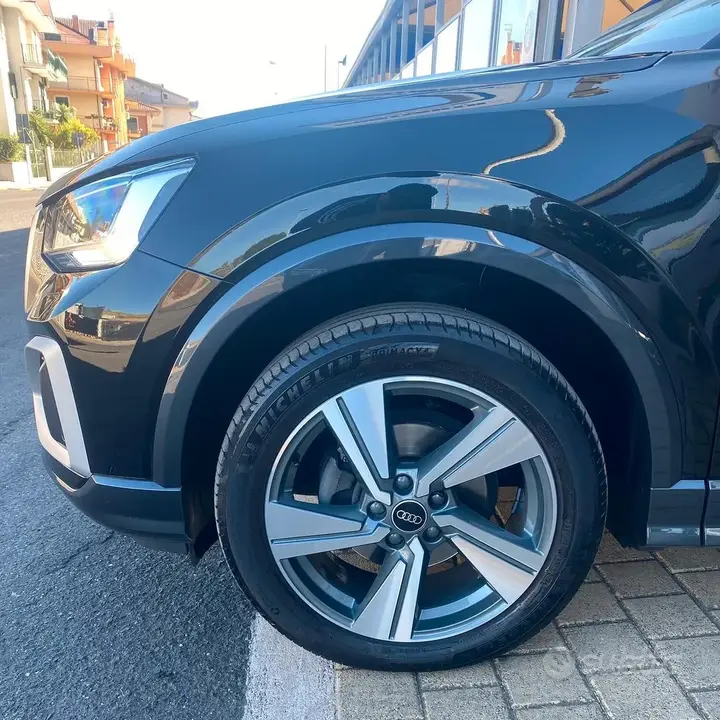 Audi Q2 2023 photo 3