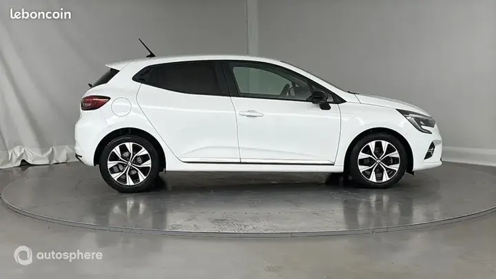 Renault Clio 2022 photo 4