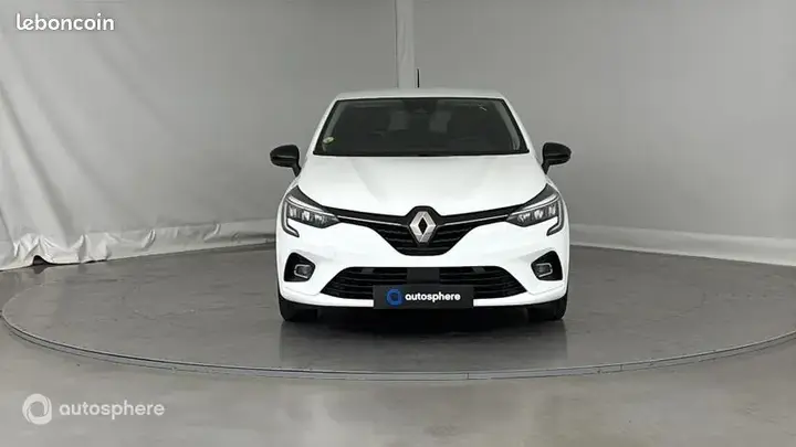Renault Clio 2022 photo 2