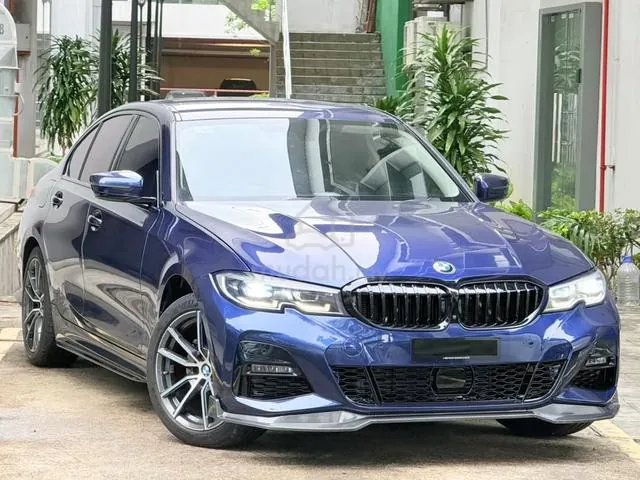BMW 320I