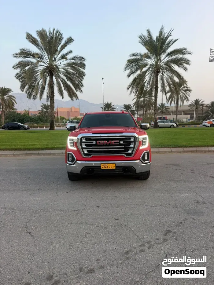 GMC Sierra 2022 photo 2