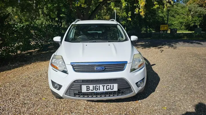 Ford Kuga 2011 photo 4