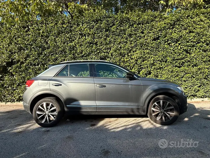 Volkswagen T-Roc 2019 photo 3