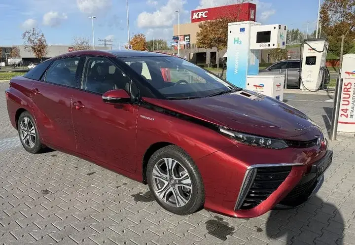 Toyota Mirai