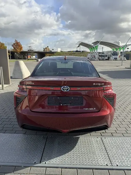 Toyota Mirai 2018 photo 4
