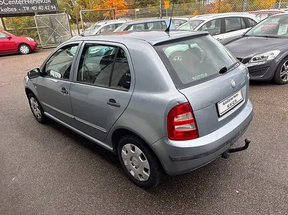Skoda Fabia 2003 photo 4