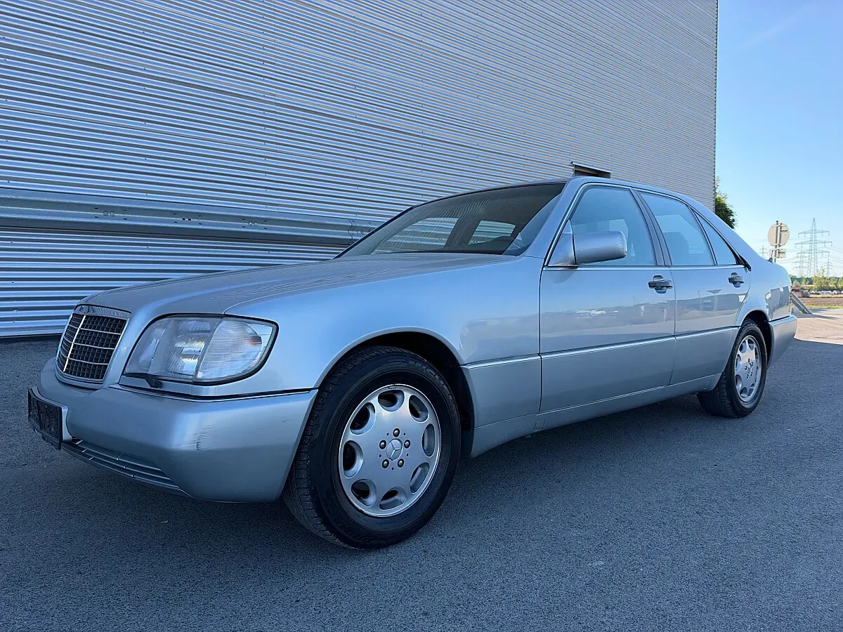 Mercedes-Benz S-Class 1992 photo 2