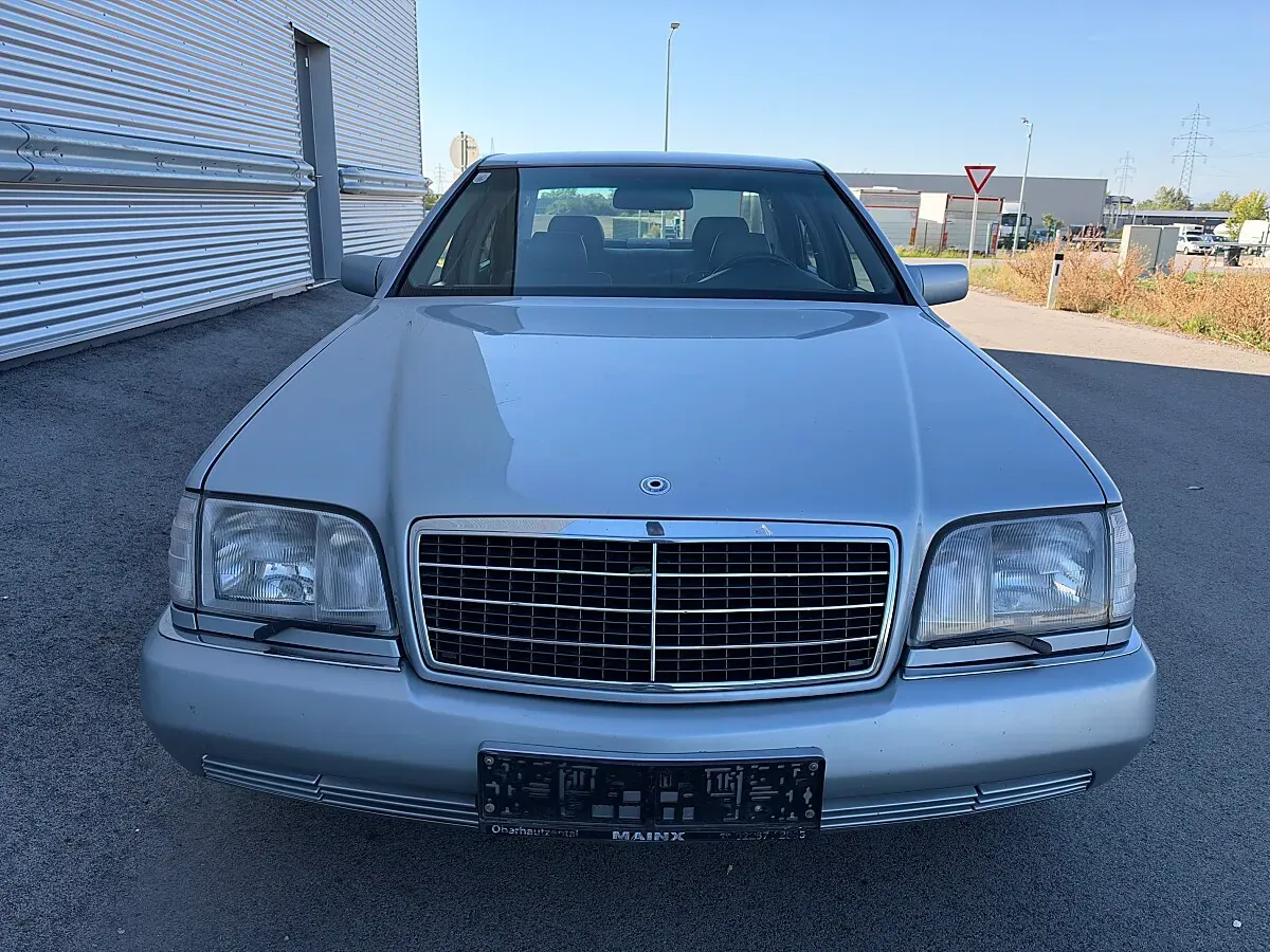 Mercedes-Benz S-Class 1992 photo 3