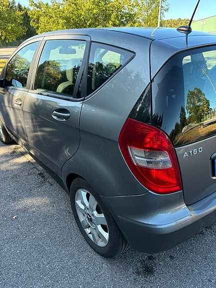 Mercedes-Benz A160 2010 photo 4