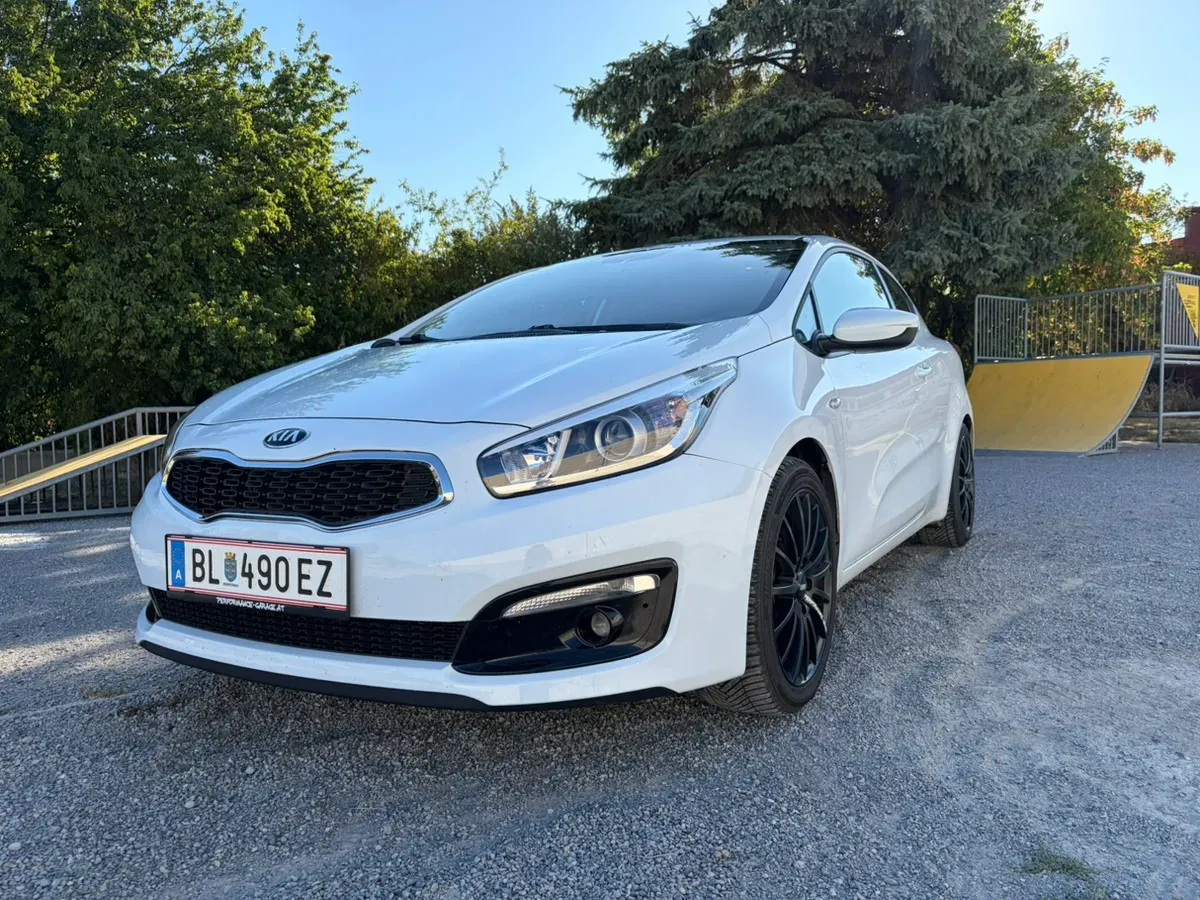Kia Proceed