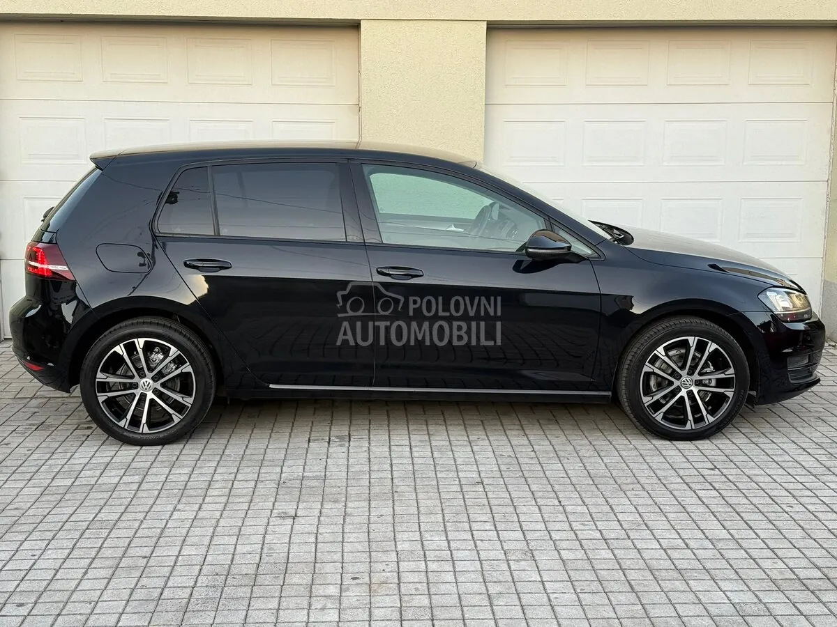 Volkswagen Golf 2014 photo 3