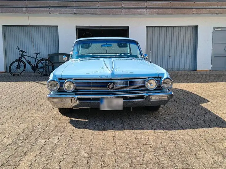Buick Electra 225