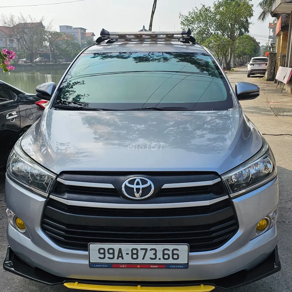 Toyota Innova