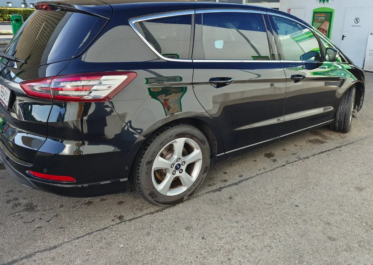 Ford S-Max 2017 photo 3