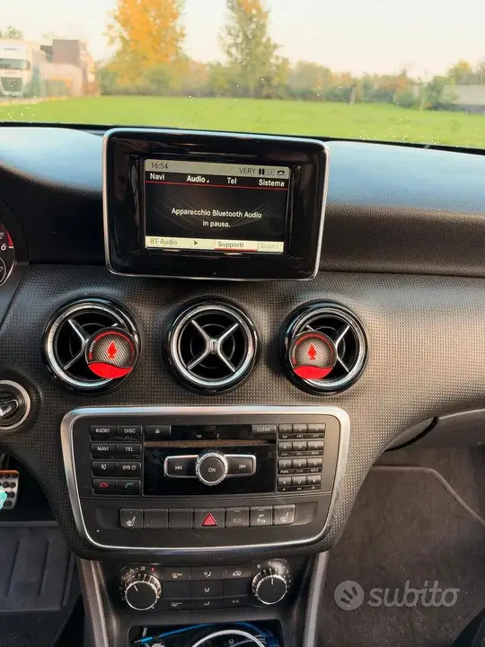 Mercedes-Benz A-Class 2013 photo 5