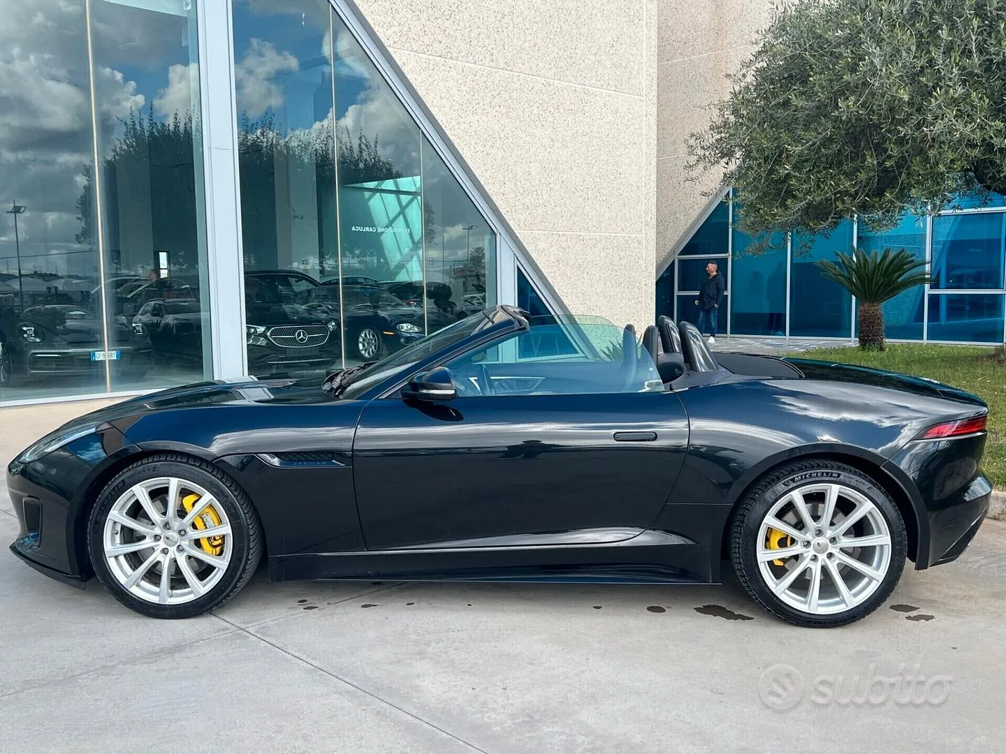 Jaguar F-Type 2017 photo 2