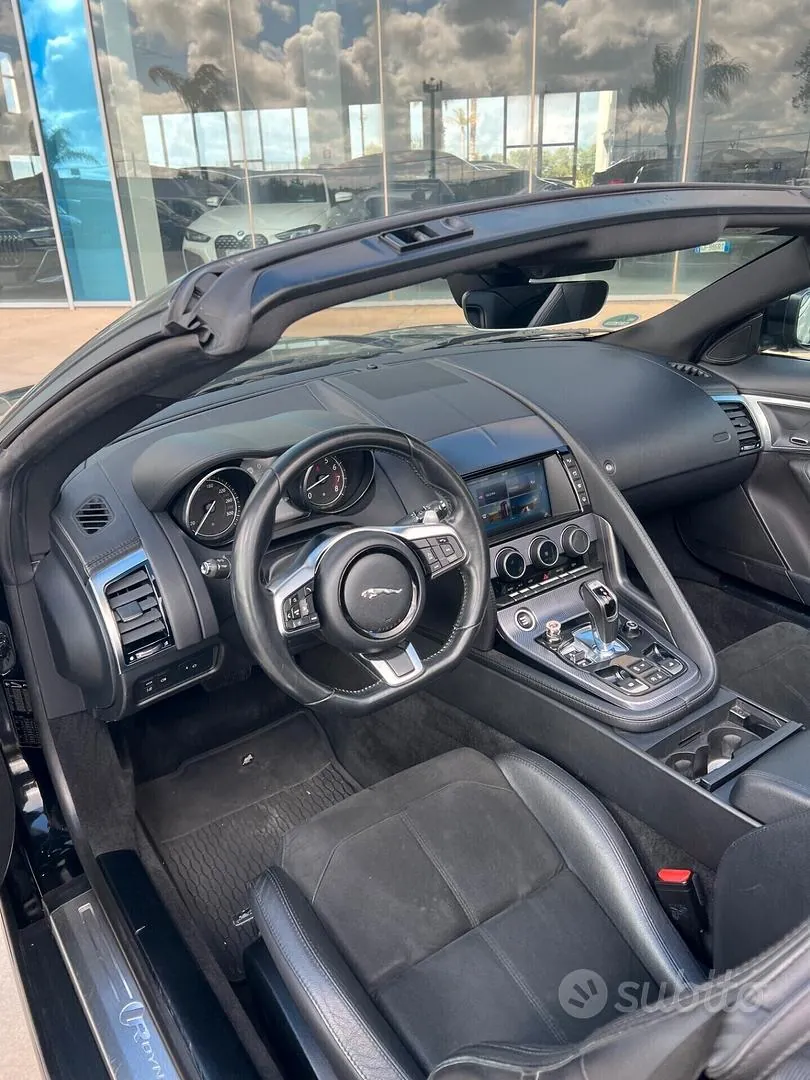 Jaguar F-Type 2017 photo 5
