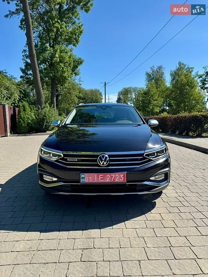 Volkswagen Passat Alltrack 2021 photo 3