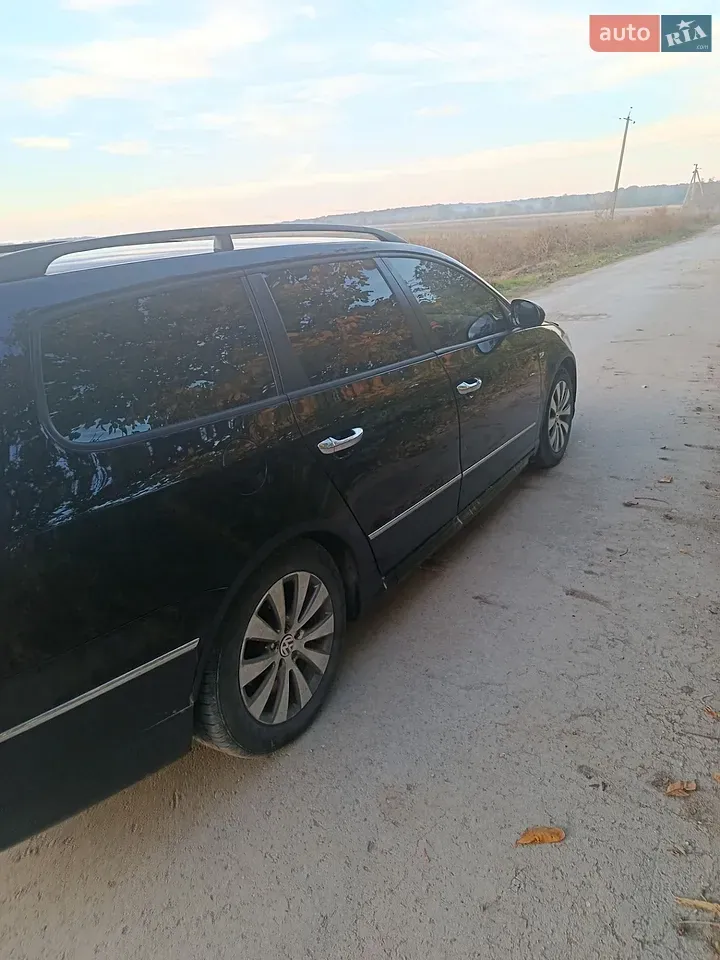 Volkswagen Passat 2010 photo 5