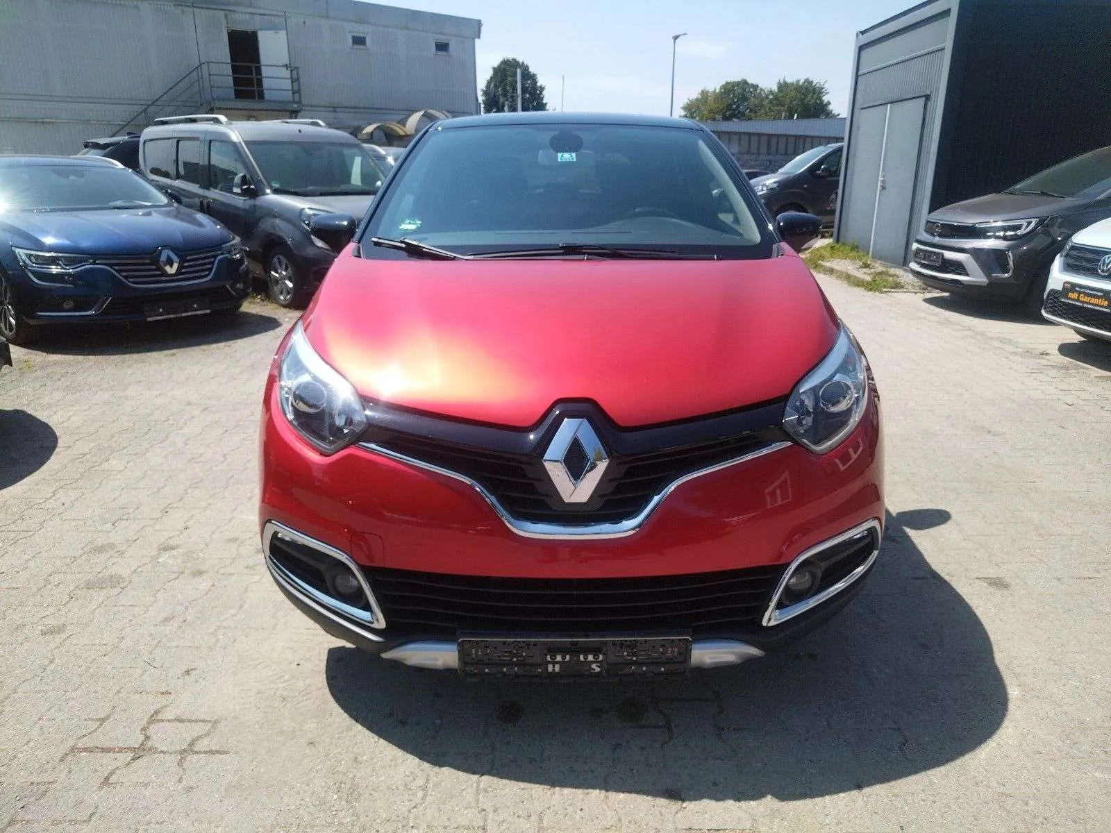 Renault Captur 2015 photo 2