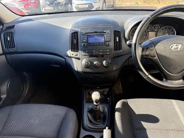 Hyundai I30 2010 photo 5