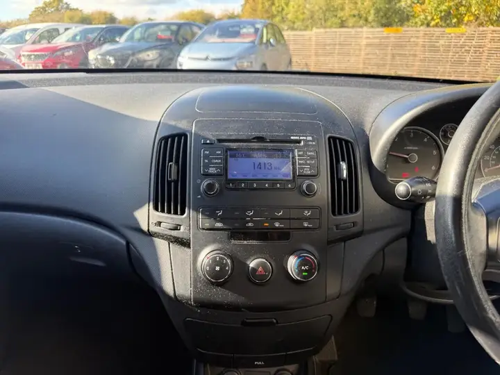 Hyundai I30 2010 photo 4