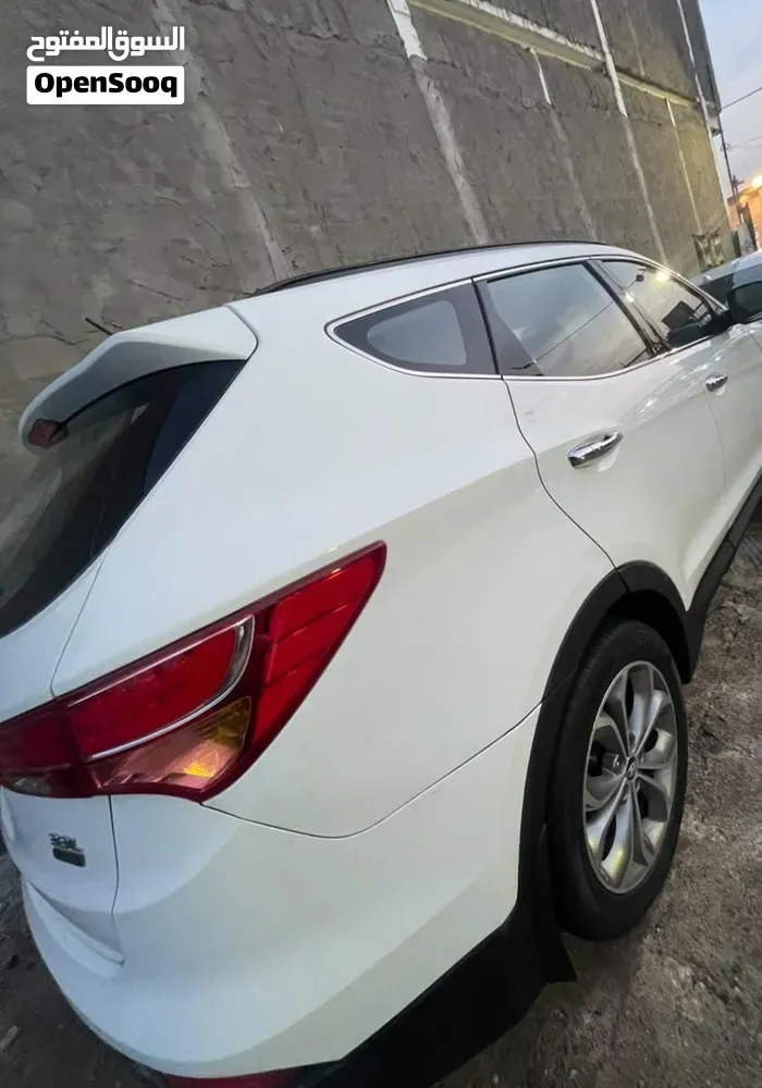 Hyundai Santa Fe 2013 photo 2