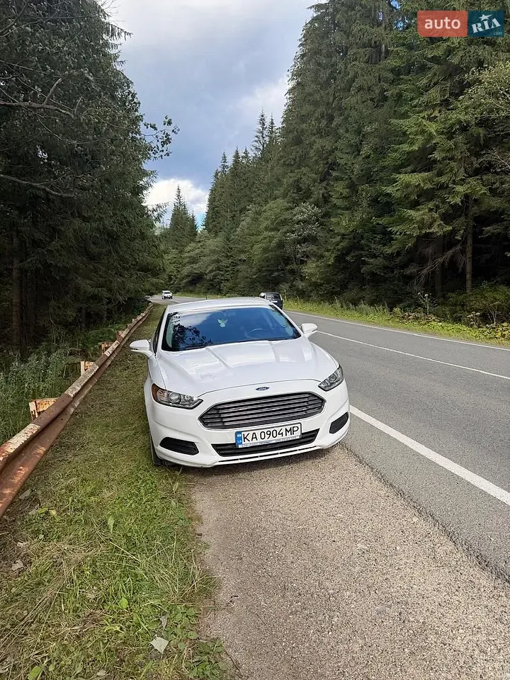 Ford Fusion 2016 photo 2