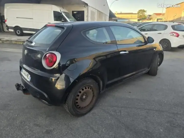 Alfa Romeo Mito 2010 photo 4