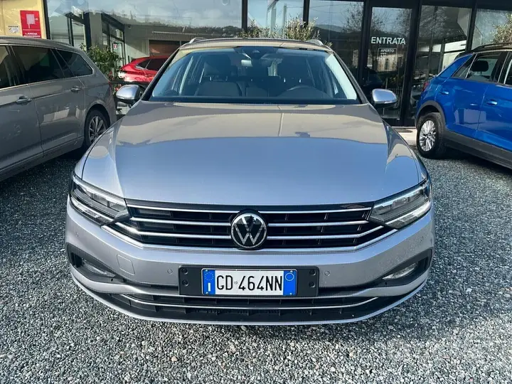 Volkswagen Passat 2021 photo 3