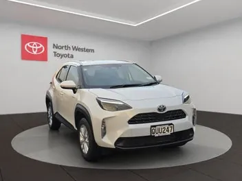 Toyota Yaris Cross 2024 photo 2