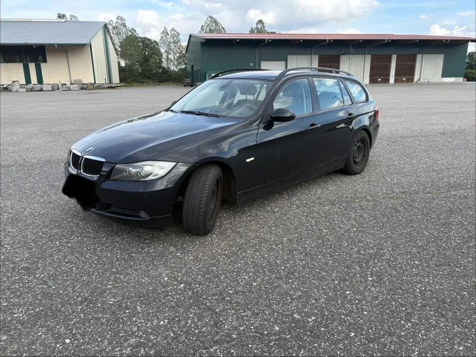 BMW 318D
