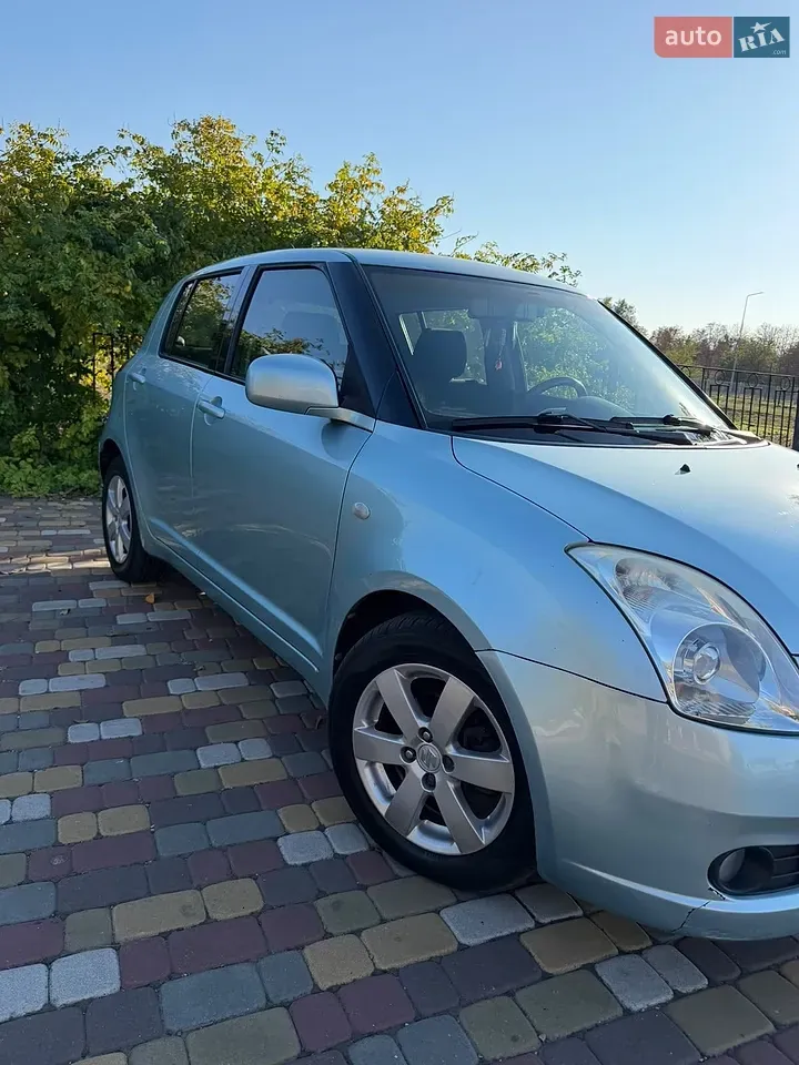 Suzuki Swift 2008 photo 3