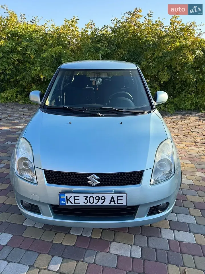 Suzuki Swift 2008 photo 2