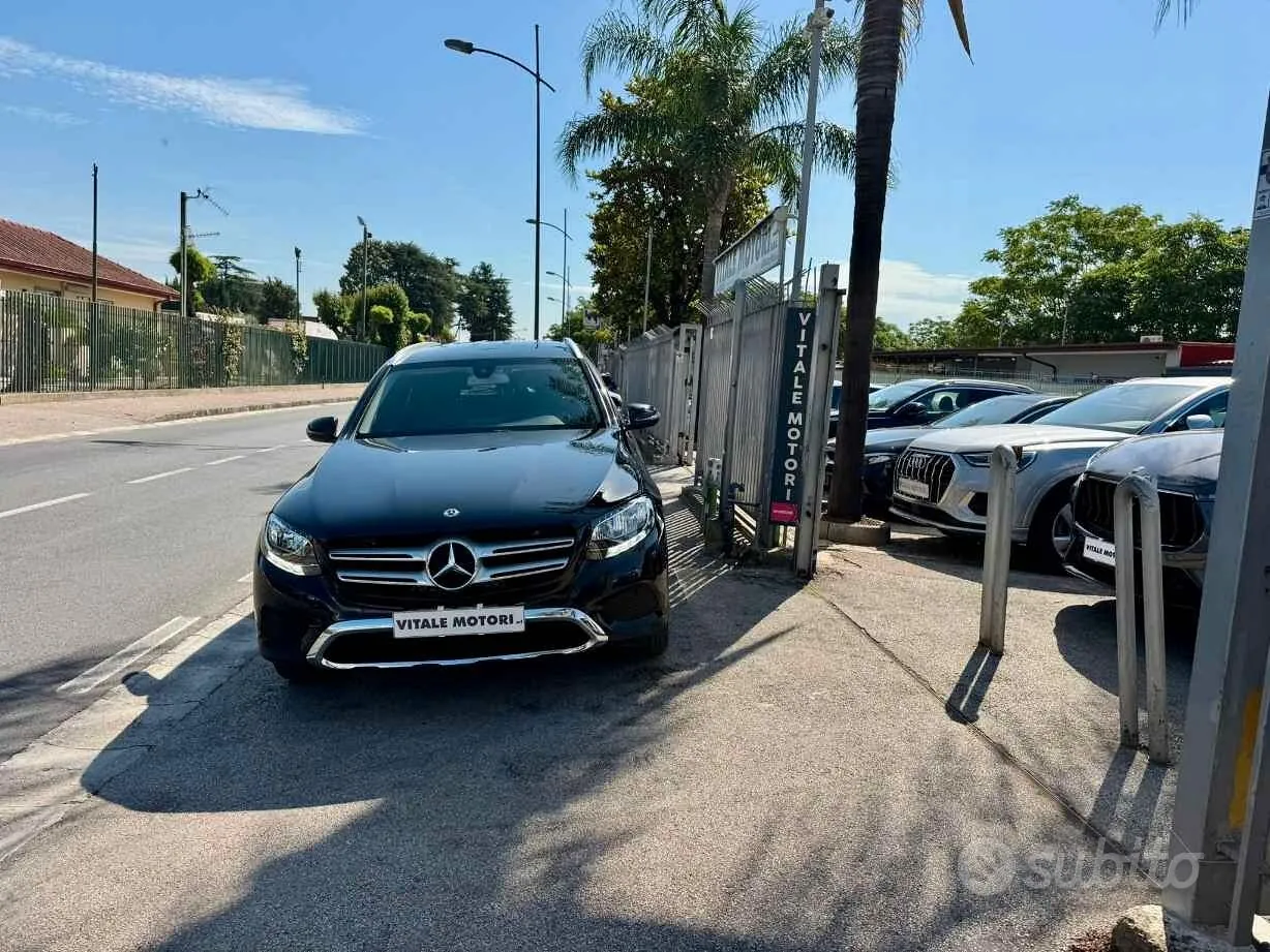 Mercedes-Benz Glc 2018 photo 2