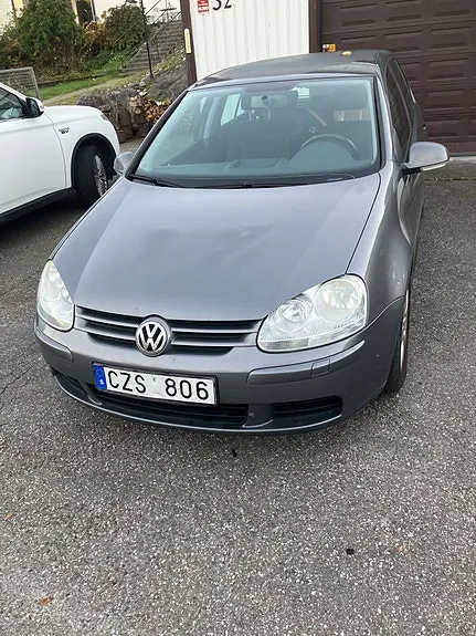 Volkswagen Golf V