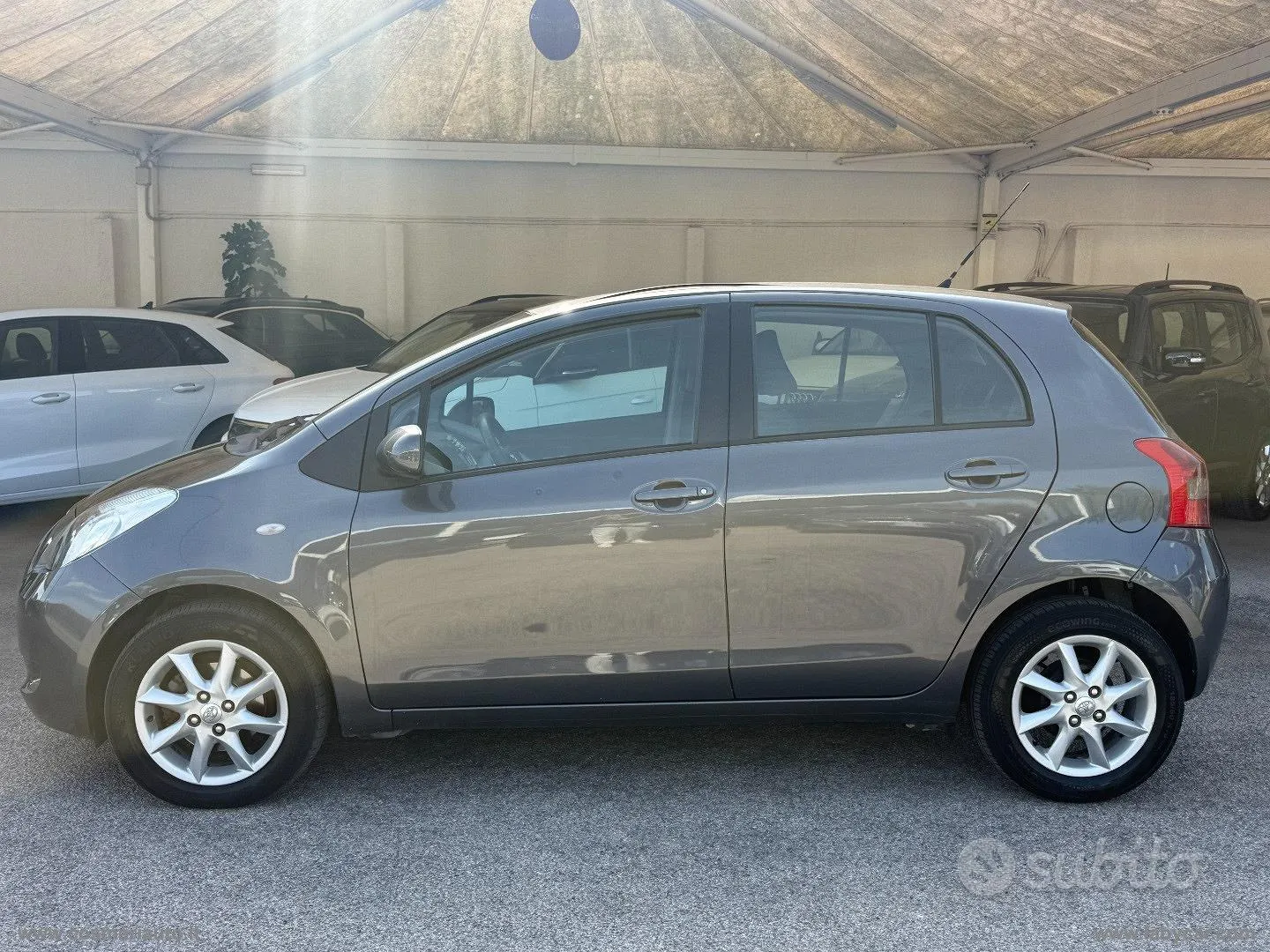 Toyota Yaris 2008 photo 4