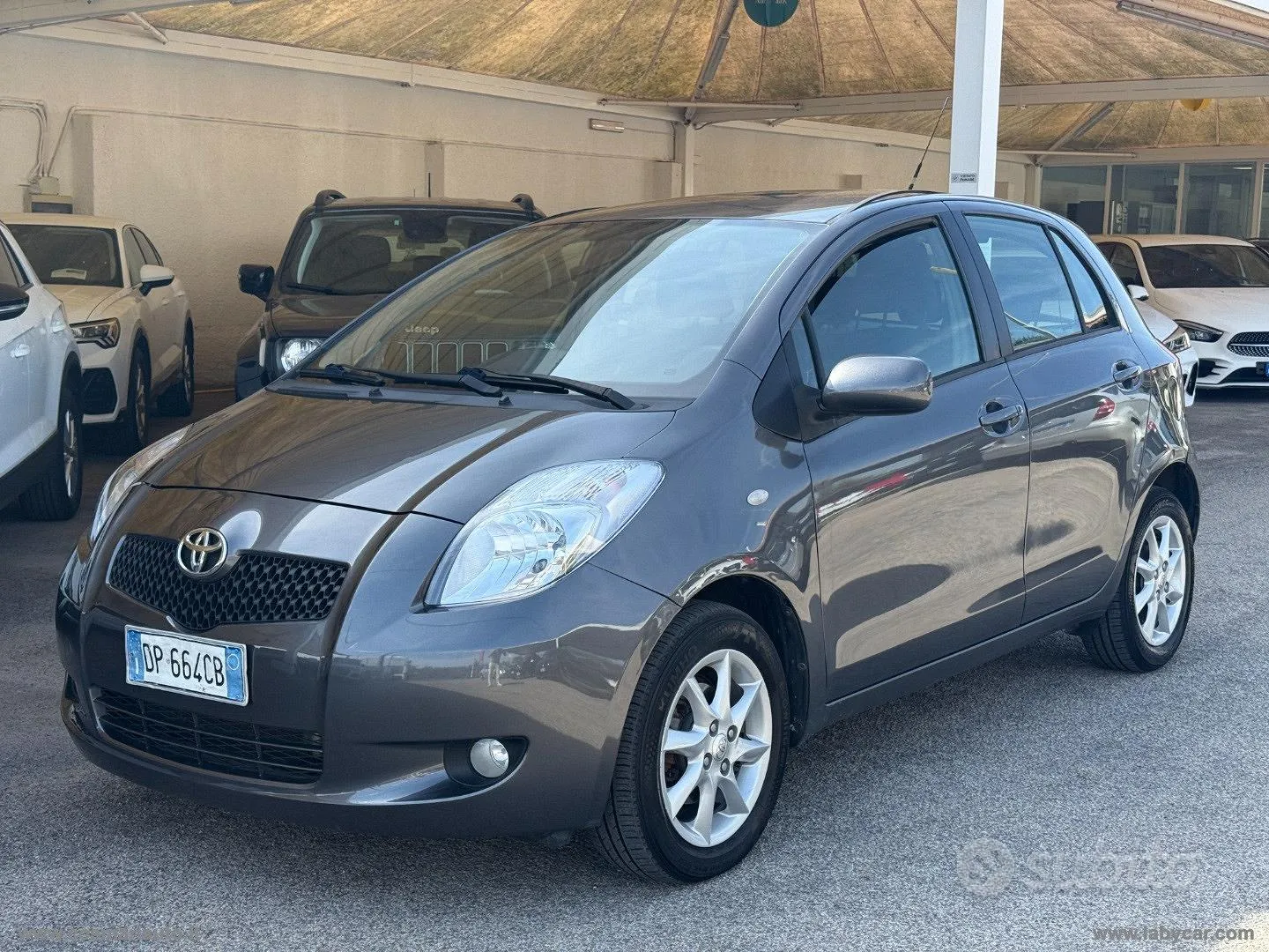 Toyota Yaris 2008 photo 3