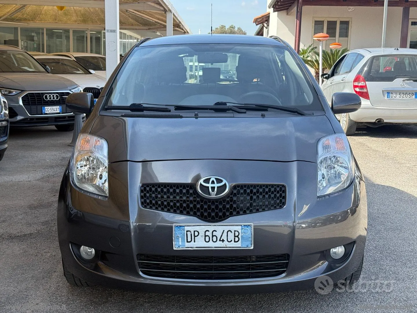 Toyota Yaris 2008 photo 2