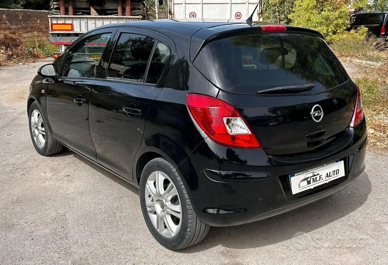 Opel Corsa 2013 photo 5