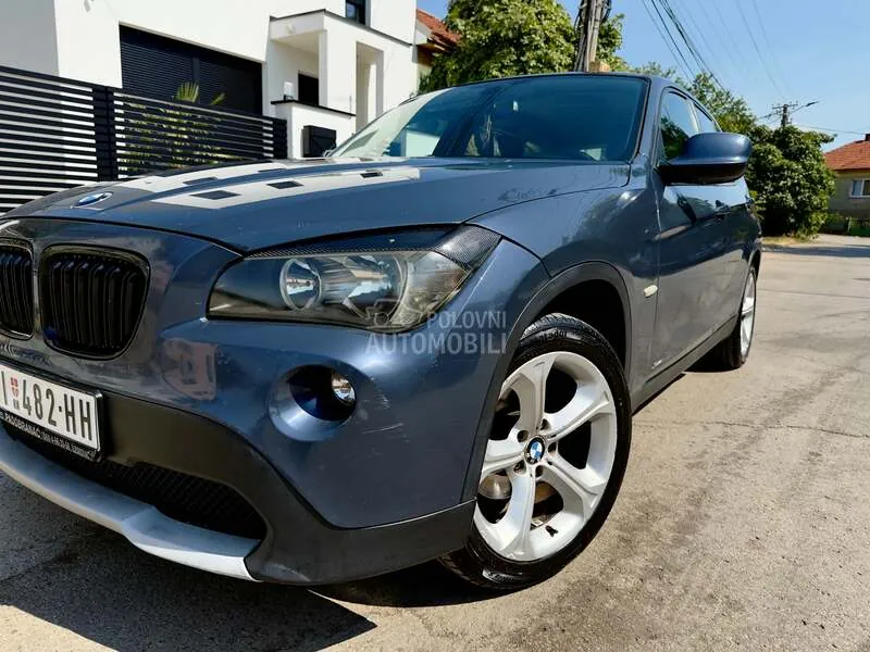 BMW X1 2011 photo 2
