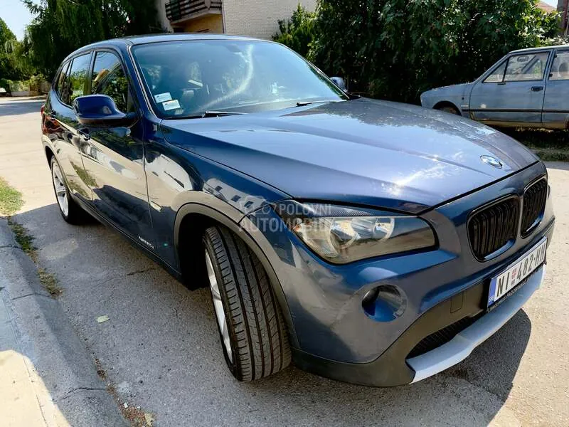 BMW X1 2011 photo 3