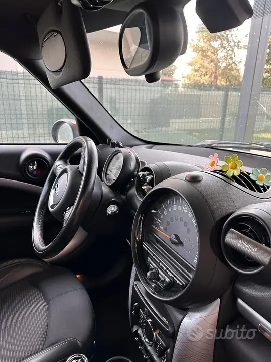 Mini Mini Countryman 2016 photo 5