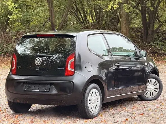 Volkswagen Up 2013 photo 2
