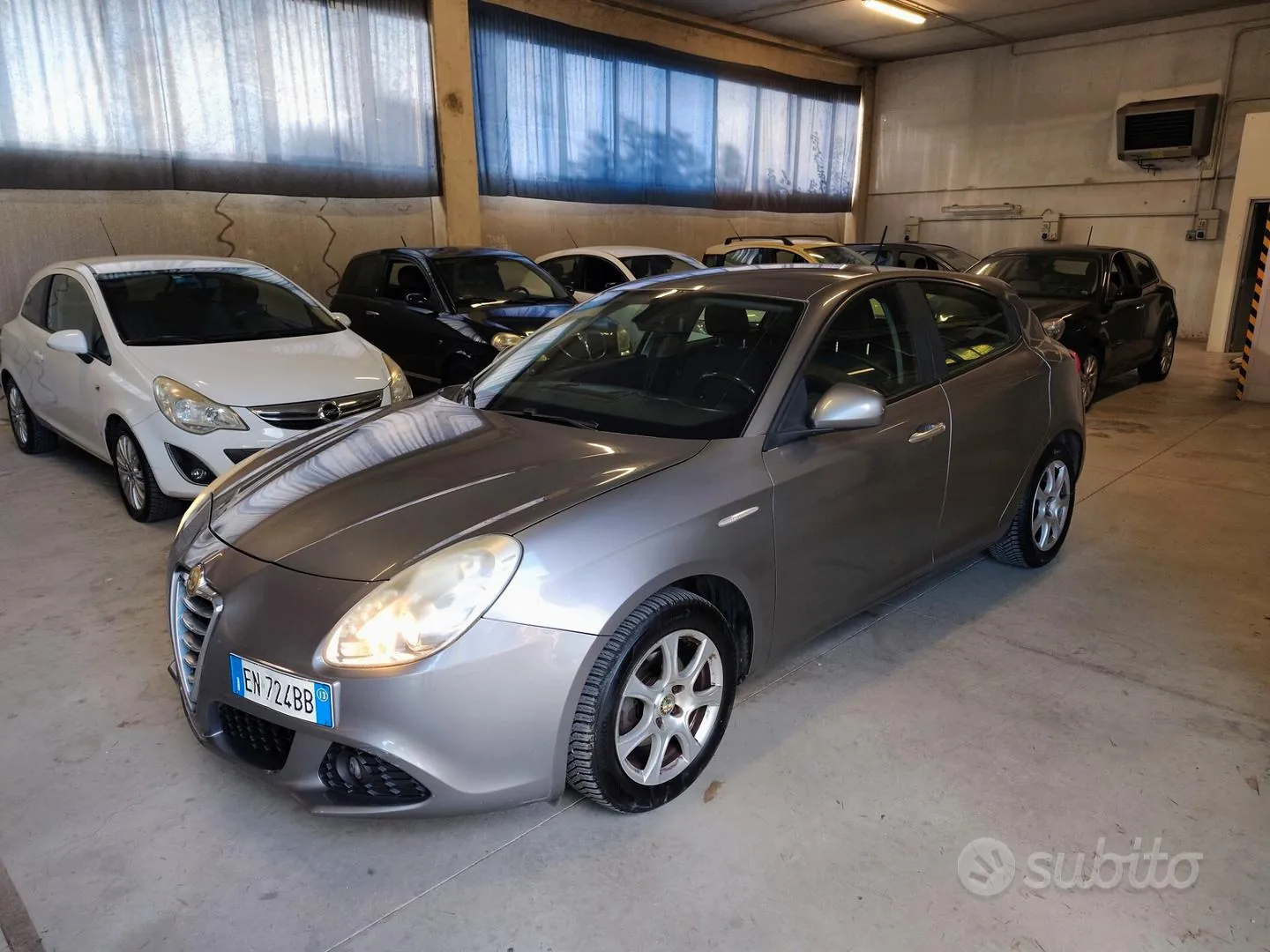 Alfa Romeo Giulietta 2013 photo 2